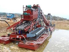 亚联砂金矿业机械新款的淘金船出售_淘金船价格