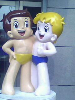 海尔兄弟雕塑玻璃钢卡通公仔雕塑北京人物模型制作