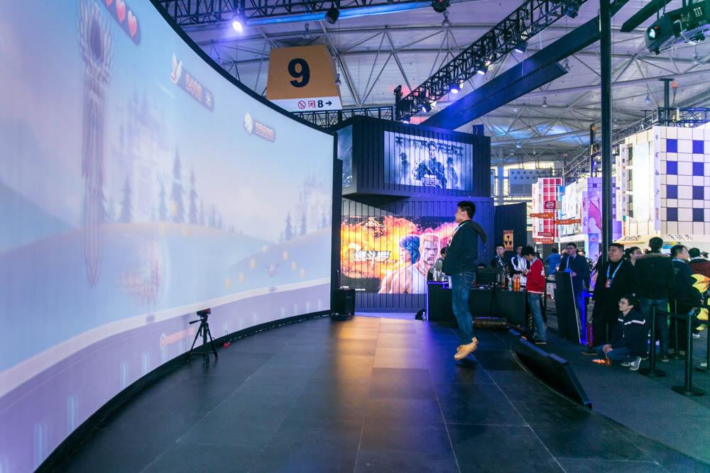 投影融合互动投影智能书法桌体感互动全息展示系统供应