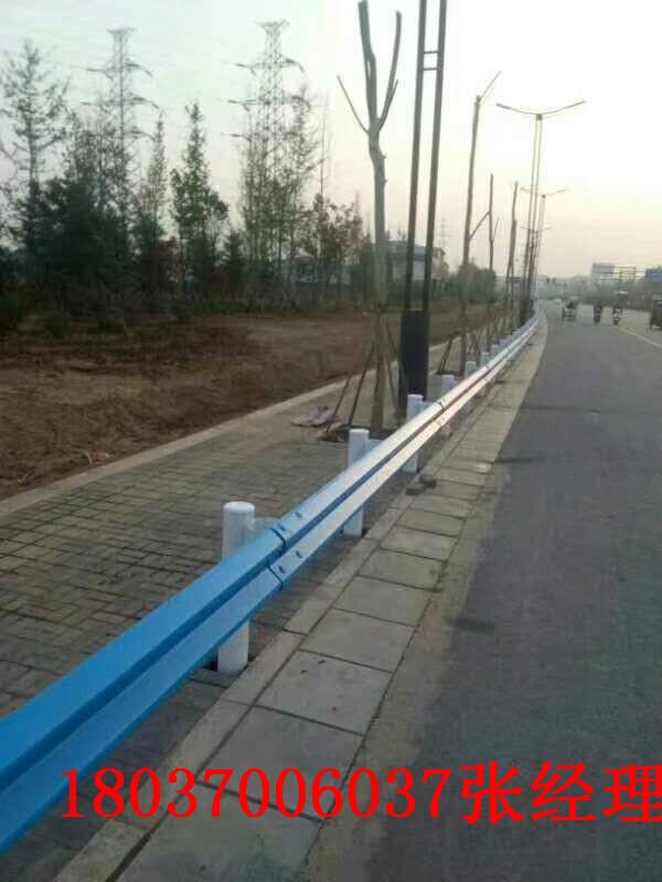 公路波形护栏安装山西厂家销售波形梁钢护栏可定制