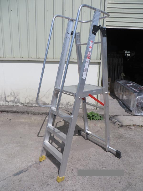 焊接铝合金踏步移动平台工业爬梯凳登高梯工作台踏台