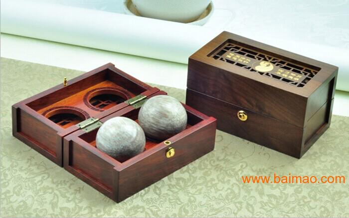 玉石木盒