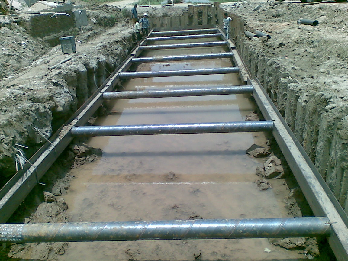 江西拉森钢板桩打拔施工