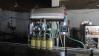 供应“伊诺”牌桶装食用油灌装旋盖机，花生油灌装机