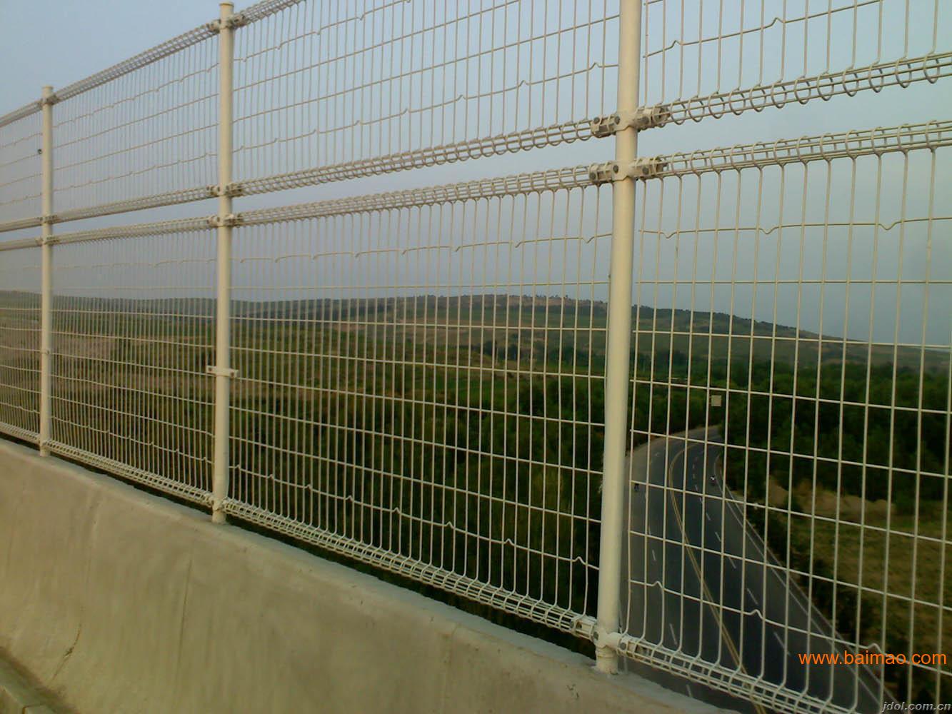 贵州高速公路框架护栏网、遵义高速公路护栏网厂