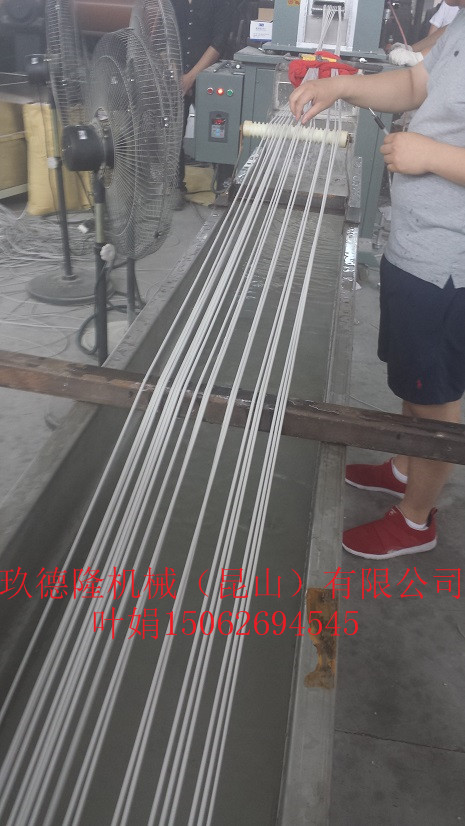 南京海缆回收造粒机设备|海缆回收电缆料造粒机