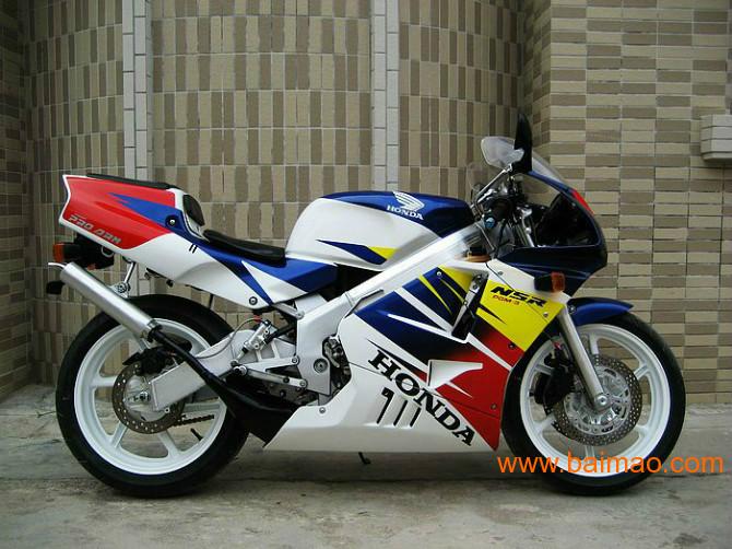 出售**摩托车川崎ZX－636R 价格：2500元