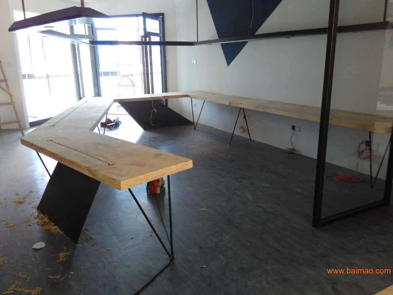 松木家具 松木大板桌 松木自然边大板