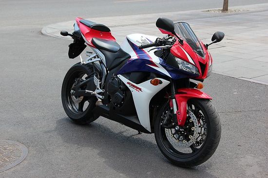 卖家 交通运输 摩托车 >本田cbr600rr生产厂家