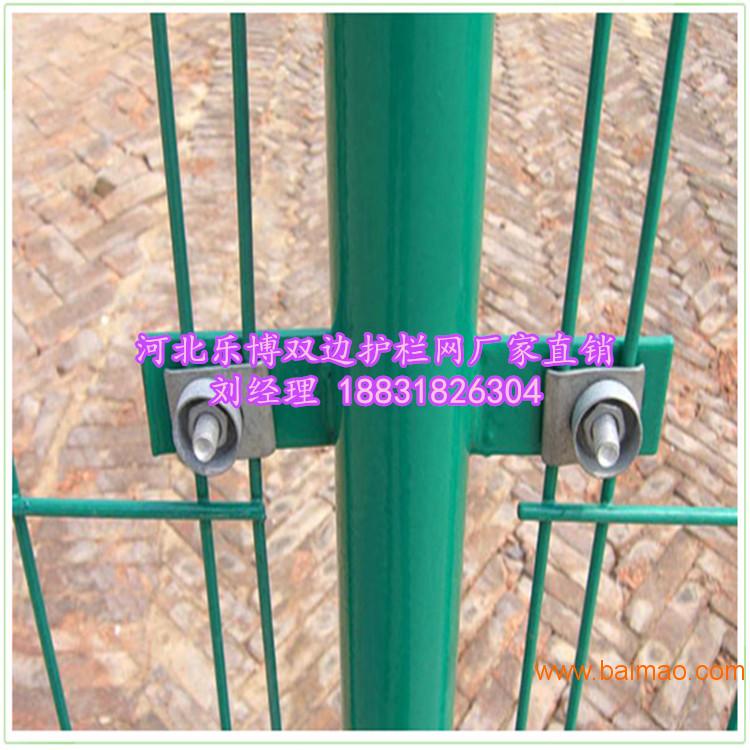黑龙江护栏网厂家现货哈尔滨双边丝护栏网-绿色铁丝网